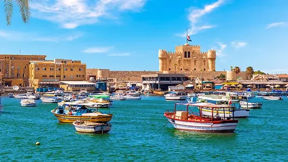 Discover the beauty of Alexandria: an enchanting journey in the Mediterranean city