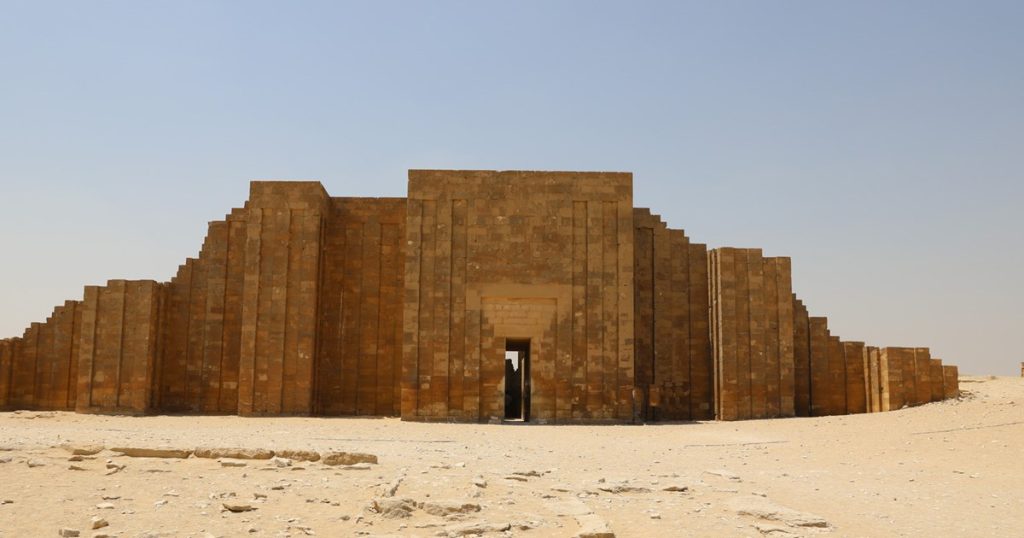 Saqqara Step Pyramid Architecture and Design Features