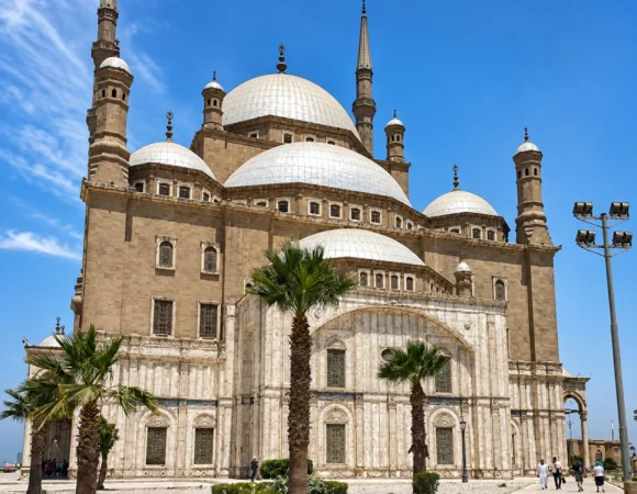 The Soul of Cairo – Coptic & Islamic Cairo Tour