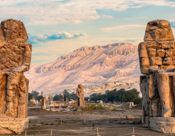 Colossi of memnon